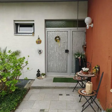 Schone Haushalfte Mit Terrasse Im Salzkammergut