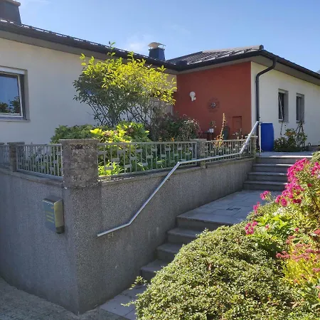 Schone Haushalfte Mit Terrasse Im Salzkammergut *