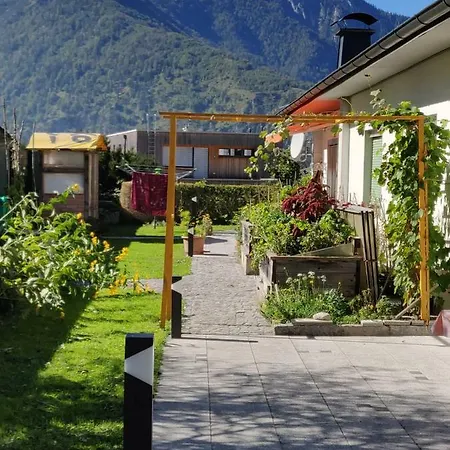 Schone Haushalfte Mit Terrasse Im Salzkammergut Daire *